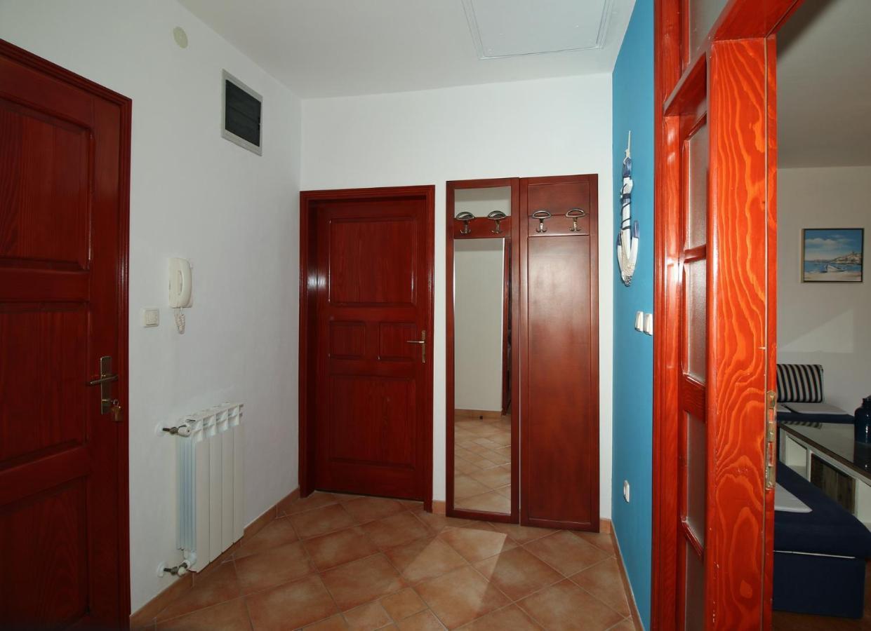 Apartments With A Parking Space Rabac, Labin - 7429 エクステリア 写真